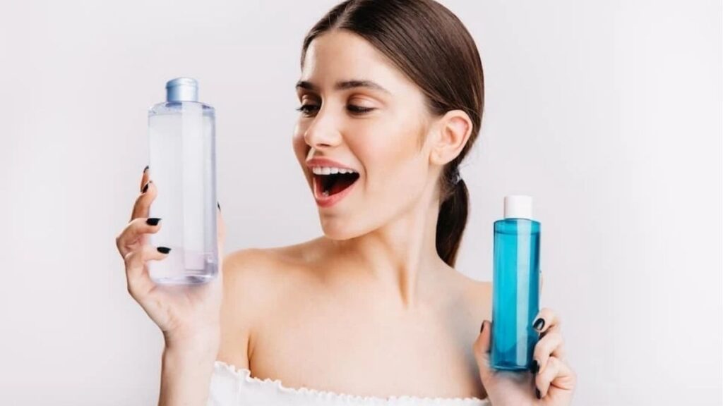 Không cần lau micellar water đến khi bông trắng hoàn toàn nếu lớp makeup đã được loại bỏ
