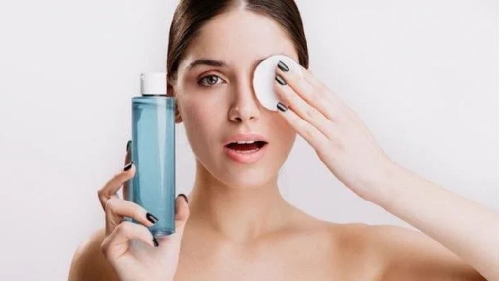 Sáu bước dùng toner đúng cách trong routine skincare