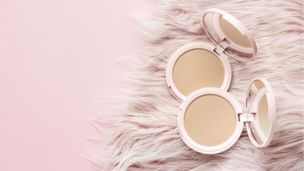 Nên chọn cushion hay foundation cho người mới theo nhu cầu makeup